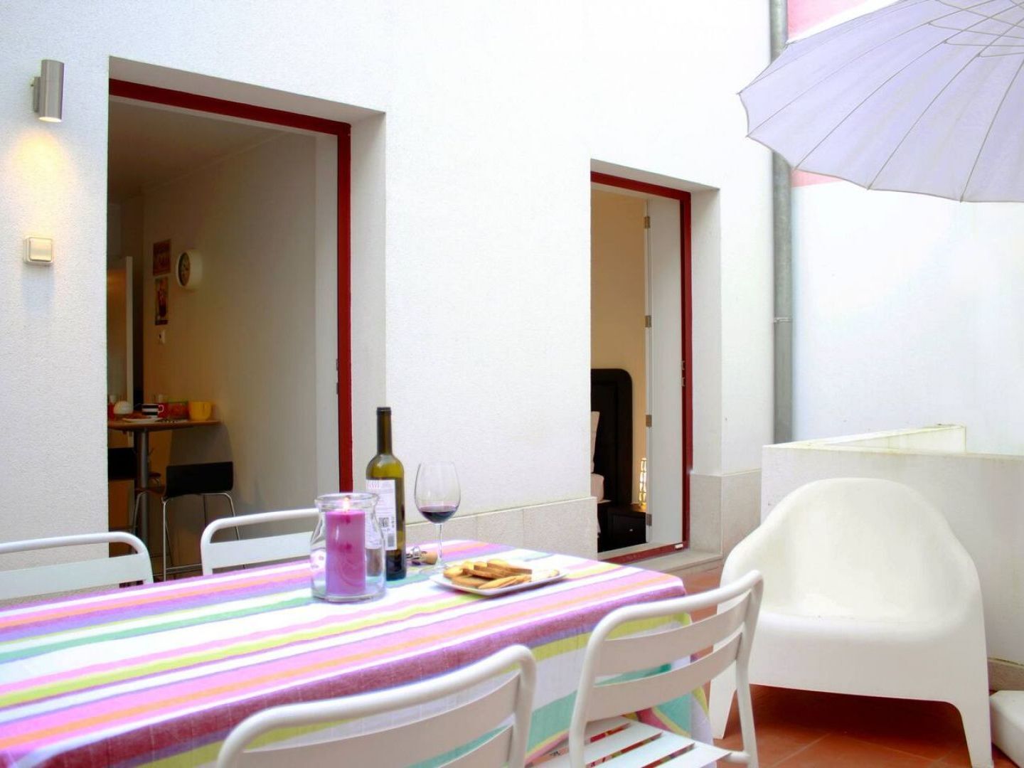 Joivy Modern 1-Bed Apt With Terrace, Moments From Sao Bento Palace 리스본 외부 사진